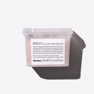 SOLU Sea salt scrub cleanser
