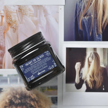 Load image into Gallery viewer, Davines Heart of Glass Rich Conditioner