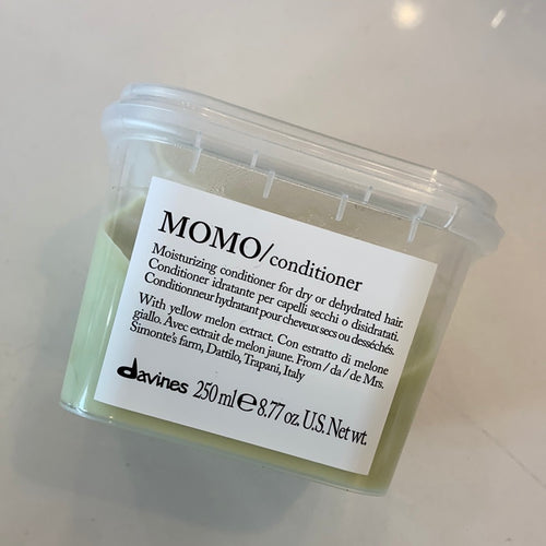 MOMO conditioner